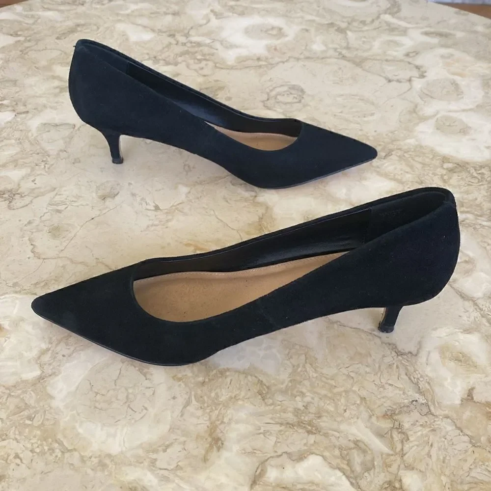 Steve Madden Sabrinah Sleek Black Suede Leather Kitten Heel Pointed Toe Pumps - Picture 6 of 12